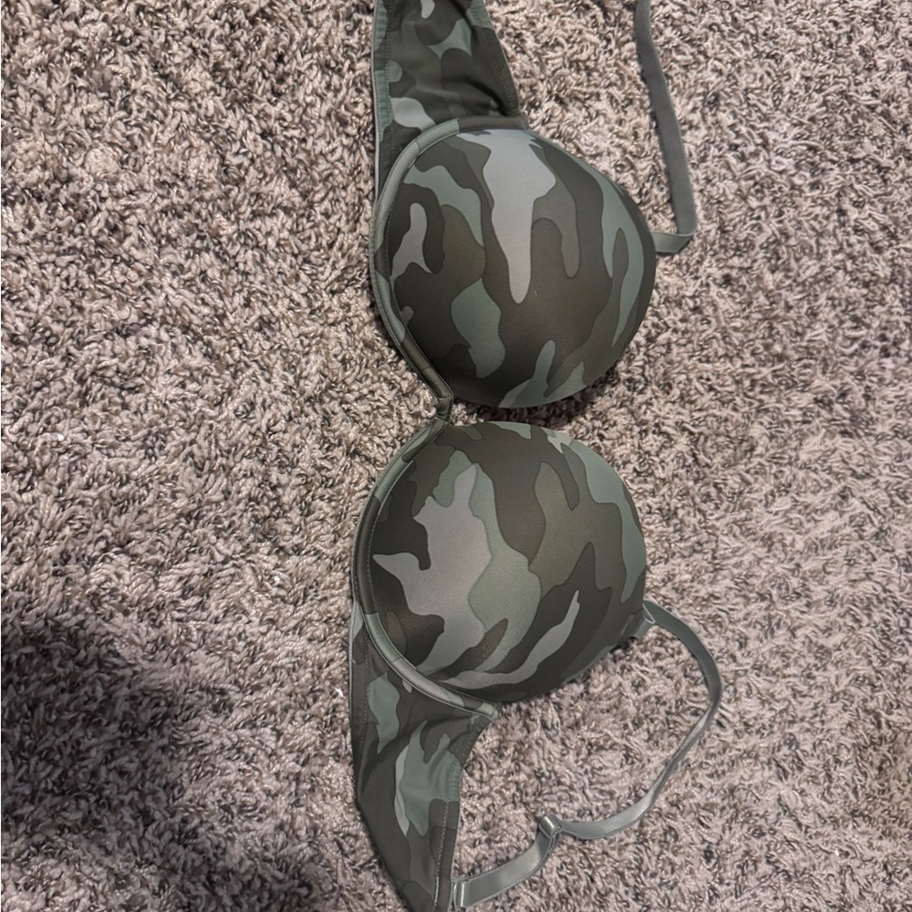 Victoria's Secret Camouflage Print Bra
